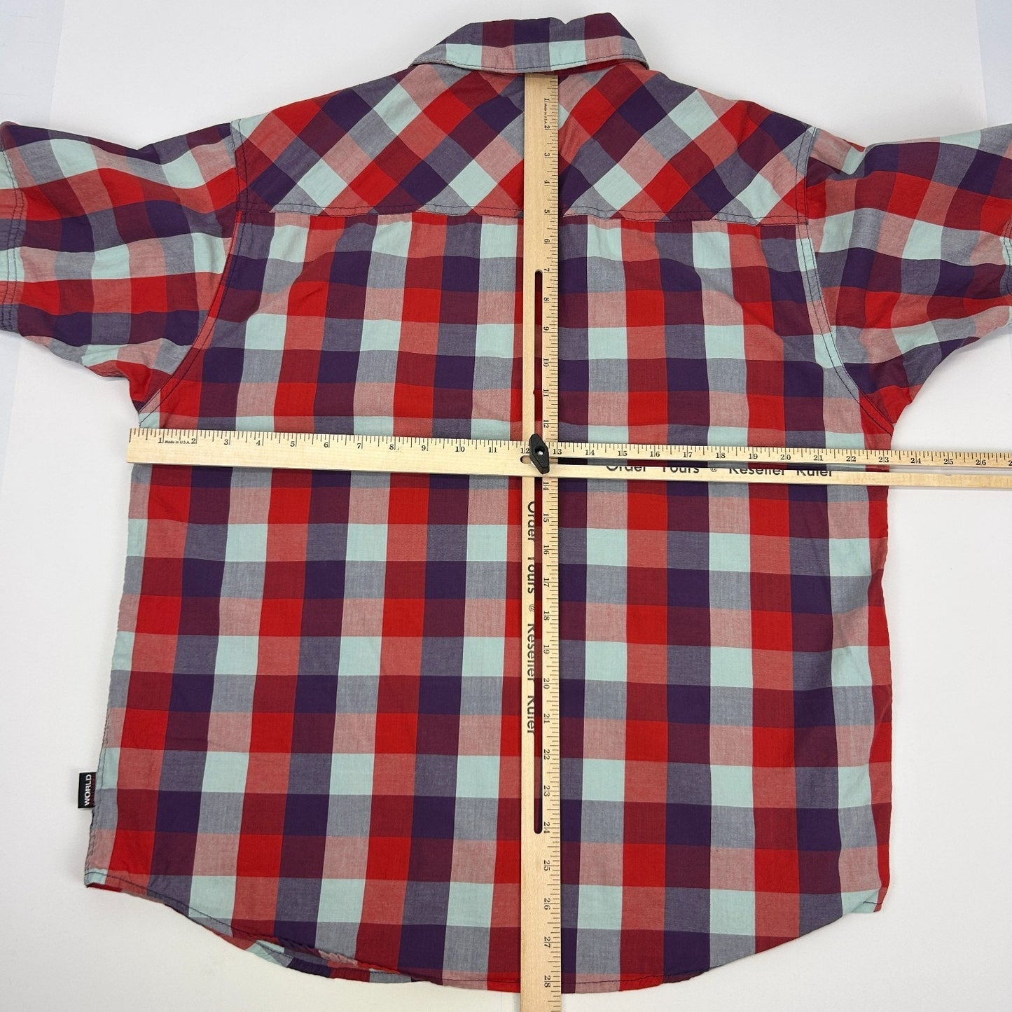 World Industries Button Front Shirt Red Check Plaid Skateboards Mens XL X-Large
