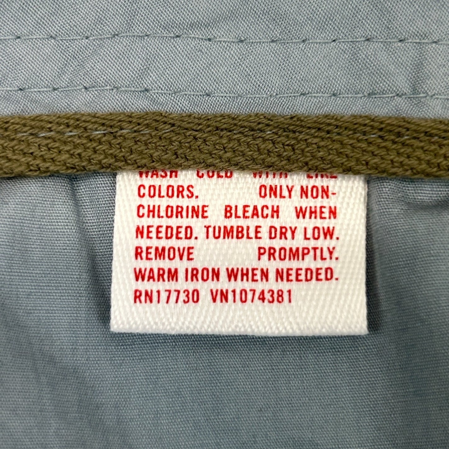 Mossimo Plaid Bermuda Shorts Low Waist Flat Front Pockets Cotton Blue 40