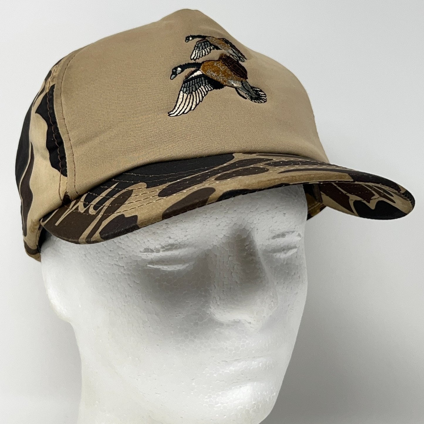 Vintage 80s Duck Bay Hunting Hat Baseball Cap Hunter Beige Camouflage Snapback