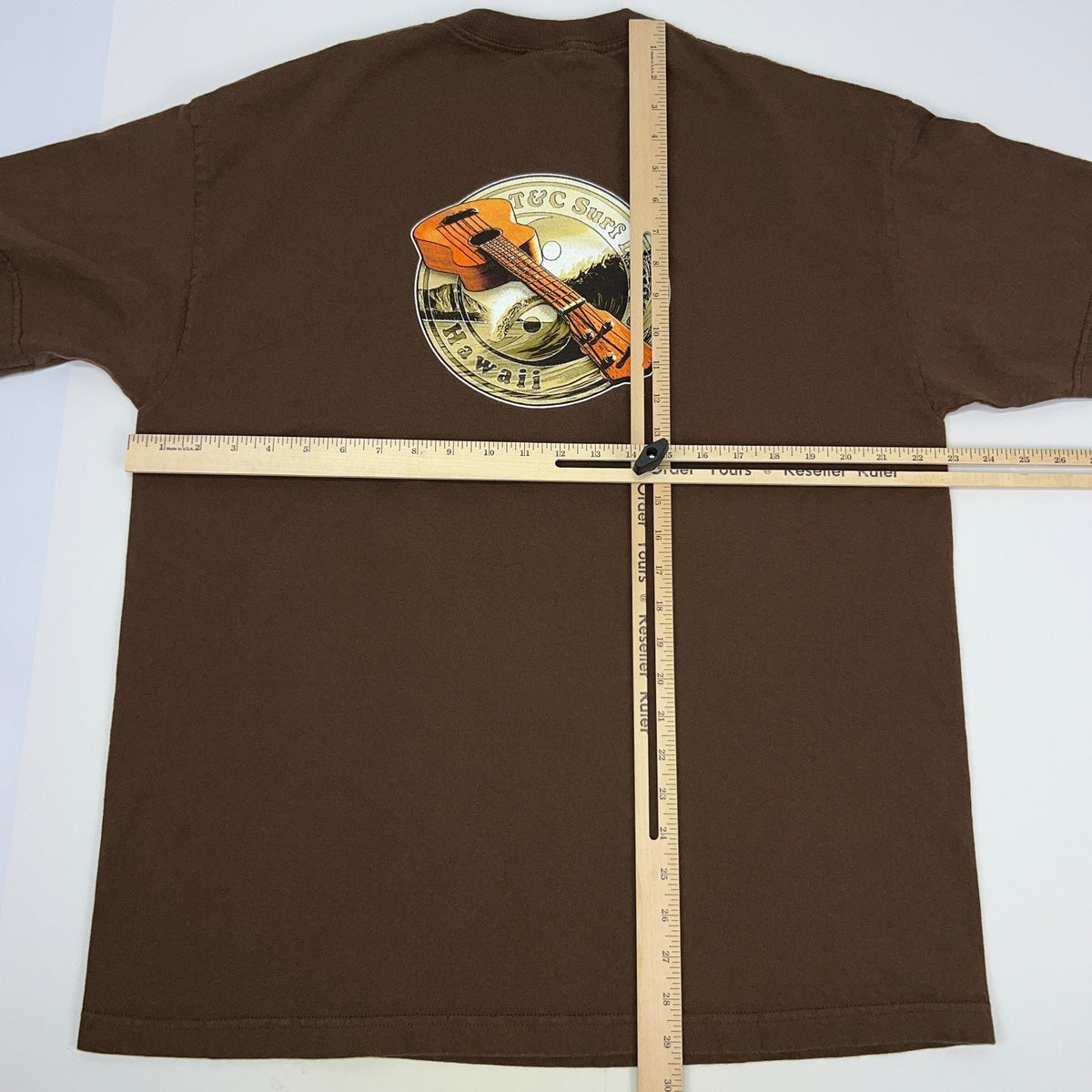 Vintage Y2K T&C Surf Designs Hawaii T Shirt XL Brown Ukulele Town & Country Tee