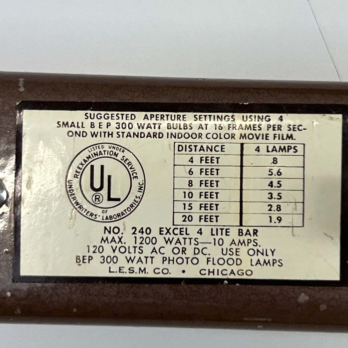 Vintage Movie Camera 4 Light Bar Case and Handle Photographic Photography Film