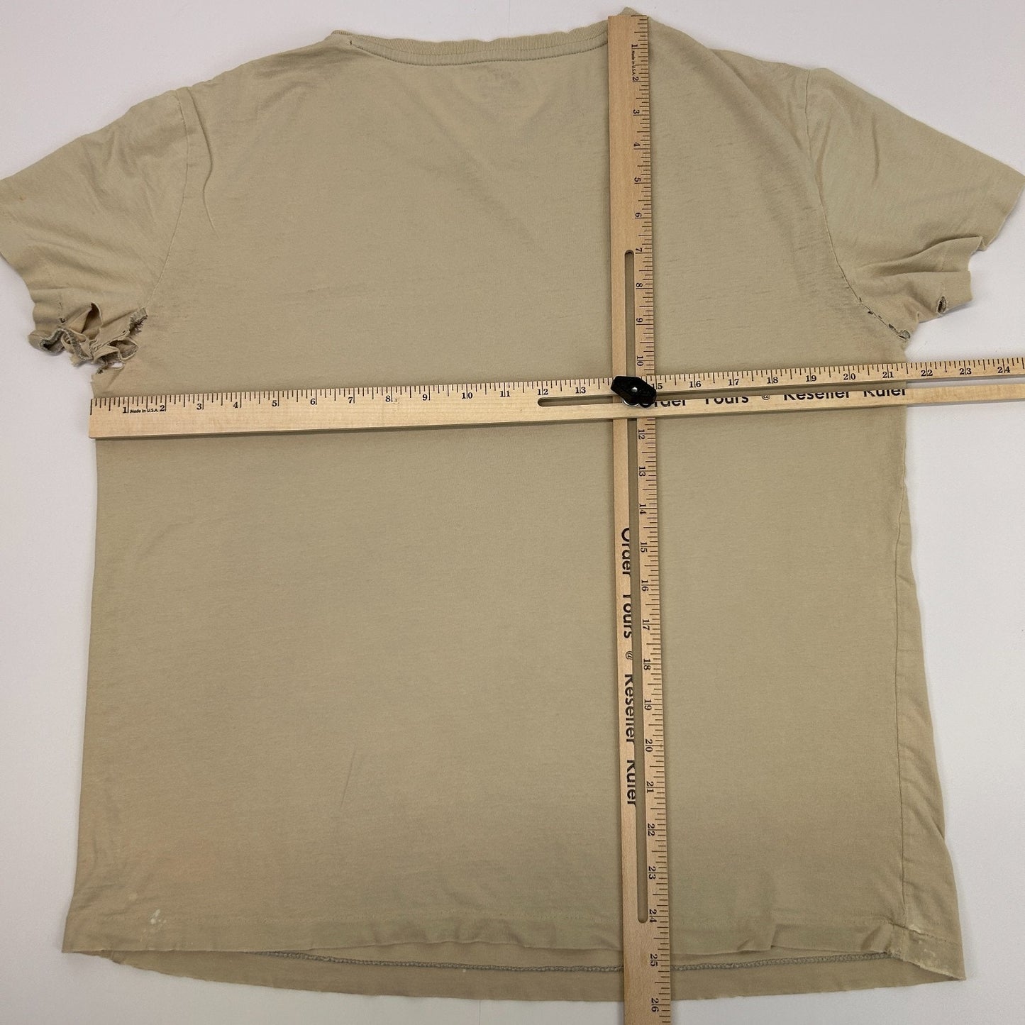 Distressed Polo Ralph Lauren T Shirt Mens M Medium Beige V Neck Short Sleeve Tee