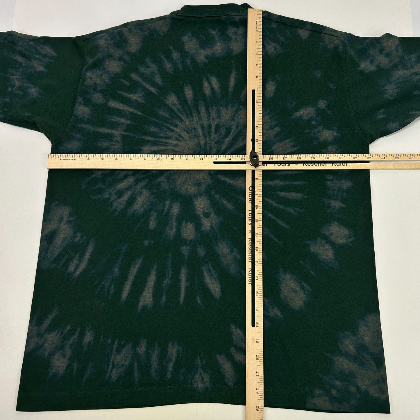 Vintage 90s Lock Key and Padlock T Shirt Made In USA Tie Dye Green XL X-Large