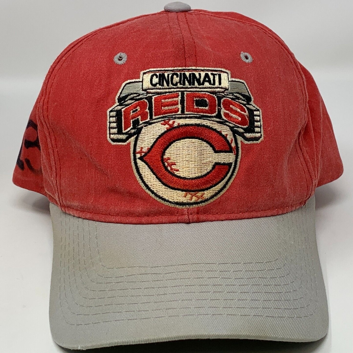 Vintage Cincinnati Reds Baseball Cap Hat 90s Starter MLB Red 6 Panel Snapback