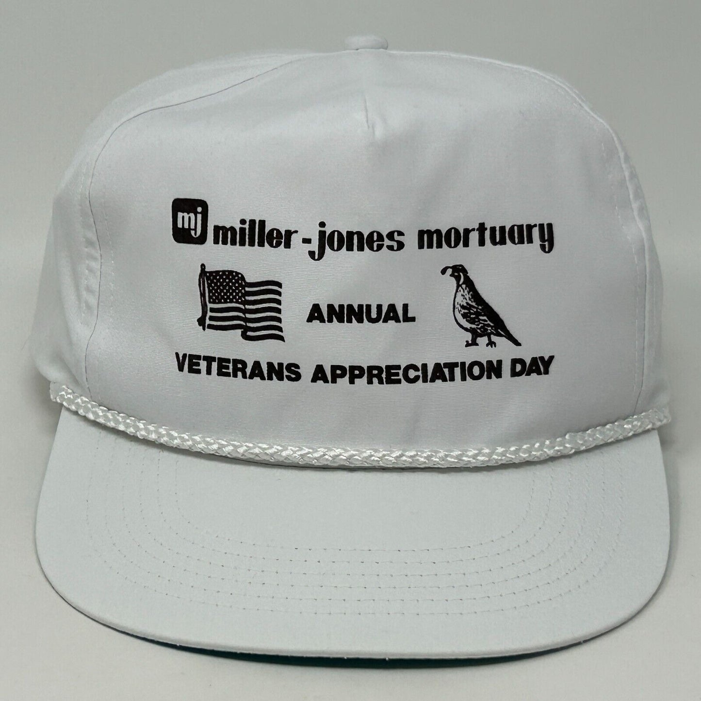 Gorra de béisbol vintage Miller Jones Mortuary con cierre trasero, color blanco, con cuerda para el Día de los Veteranos