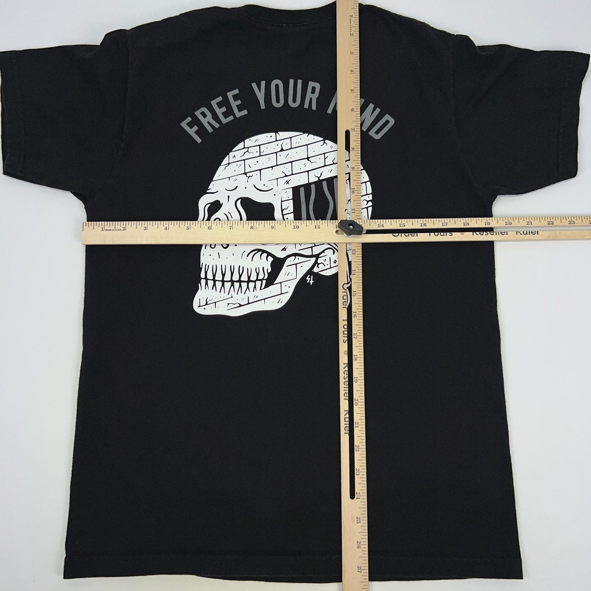 Lurking Class Sketchy Tank Free Your Mind Skull T Shirt M Medium Black Skater