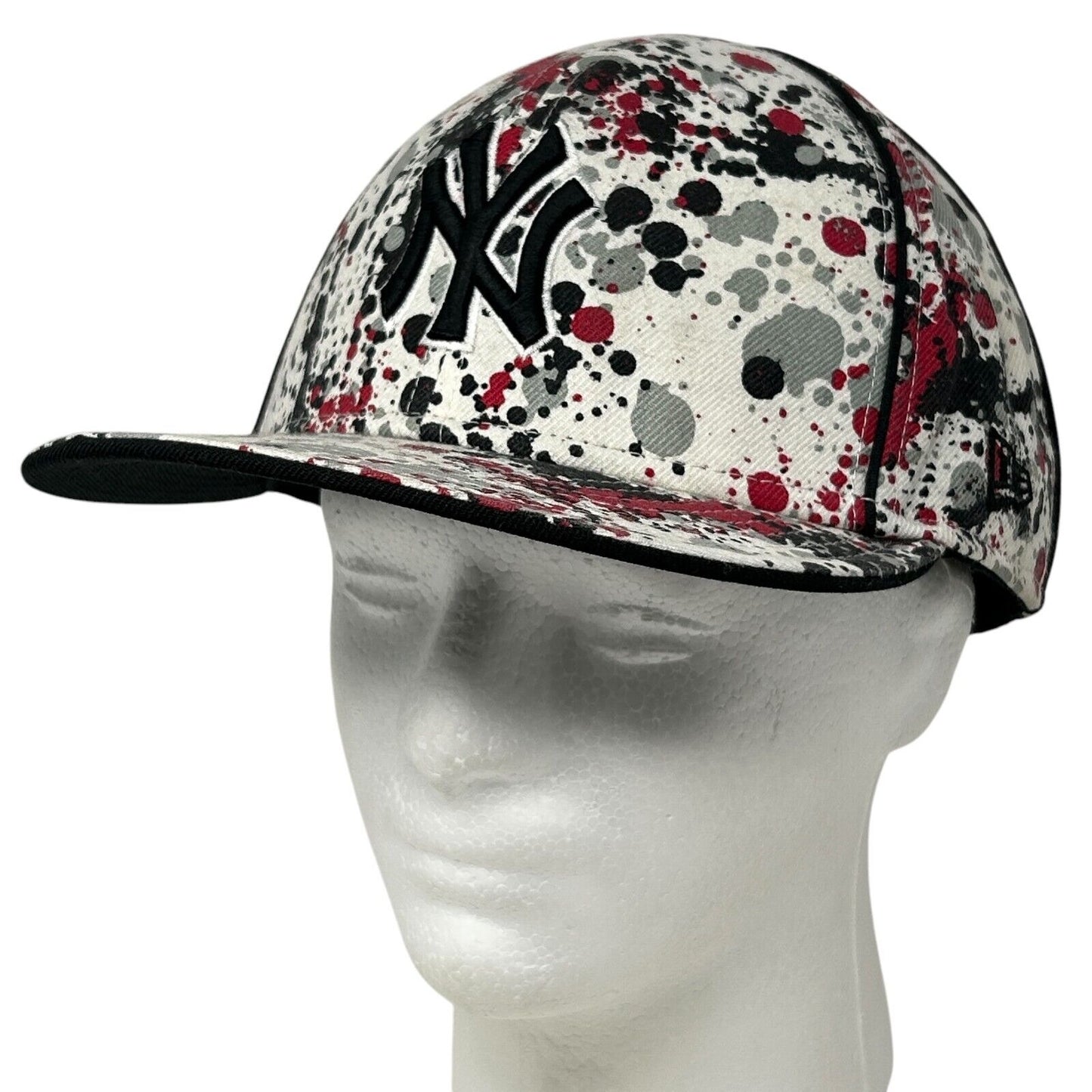 New York NY Yankees Hat Baseball Cap Paint Splatter New Era White Fitted 7 1/2