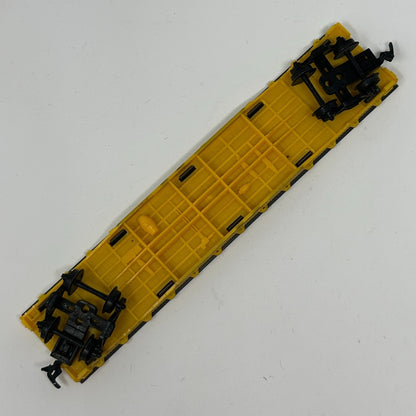 Trailer Train HO Gauge Flat Car Freight Scale Model Train Life Like Yellow