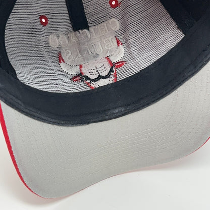 Vintage 90s Chicago Bulls Hat Baseball Cap NBA Basketball Logo 7 Snapback Black