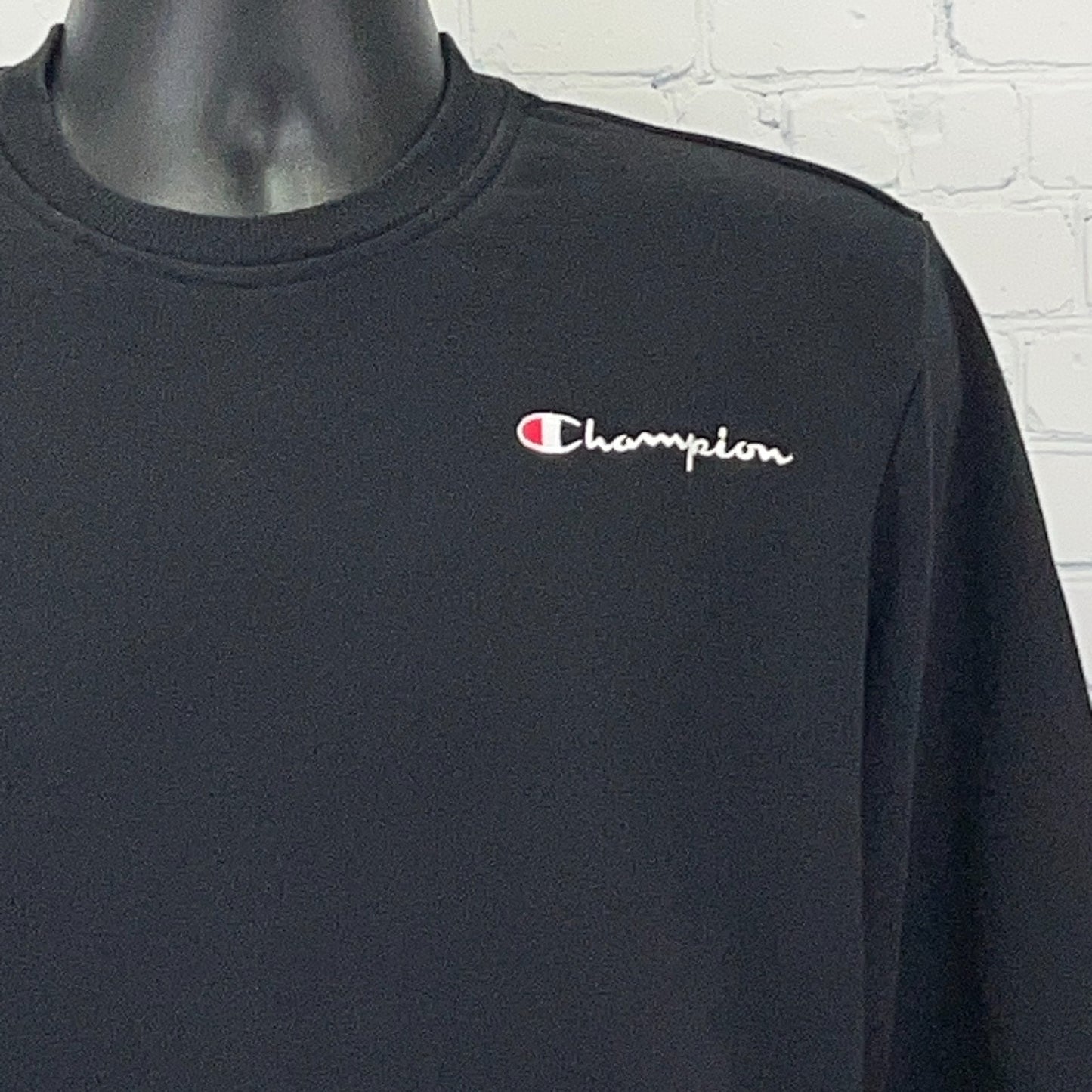 Champion Crewneck Sweatshirt M Medium Black Pullover Cotton Blend Streetwear