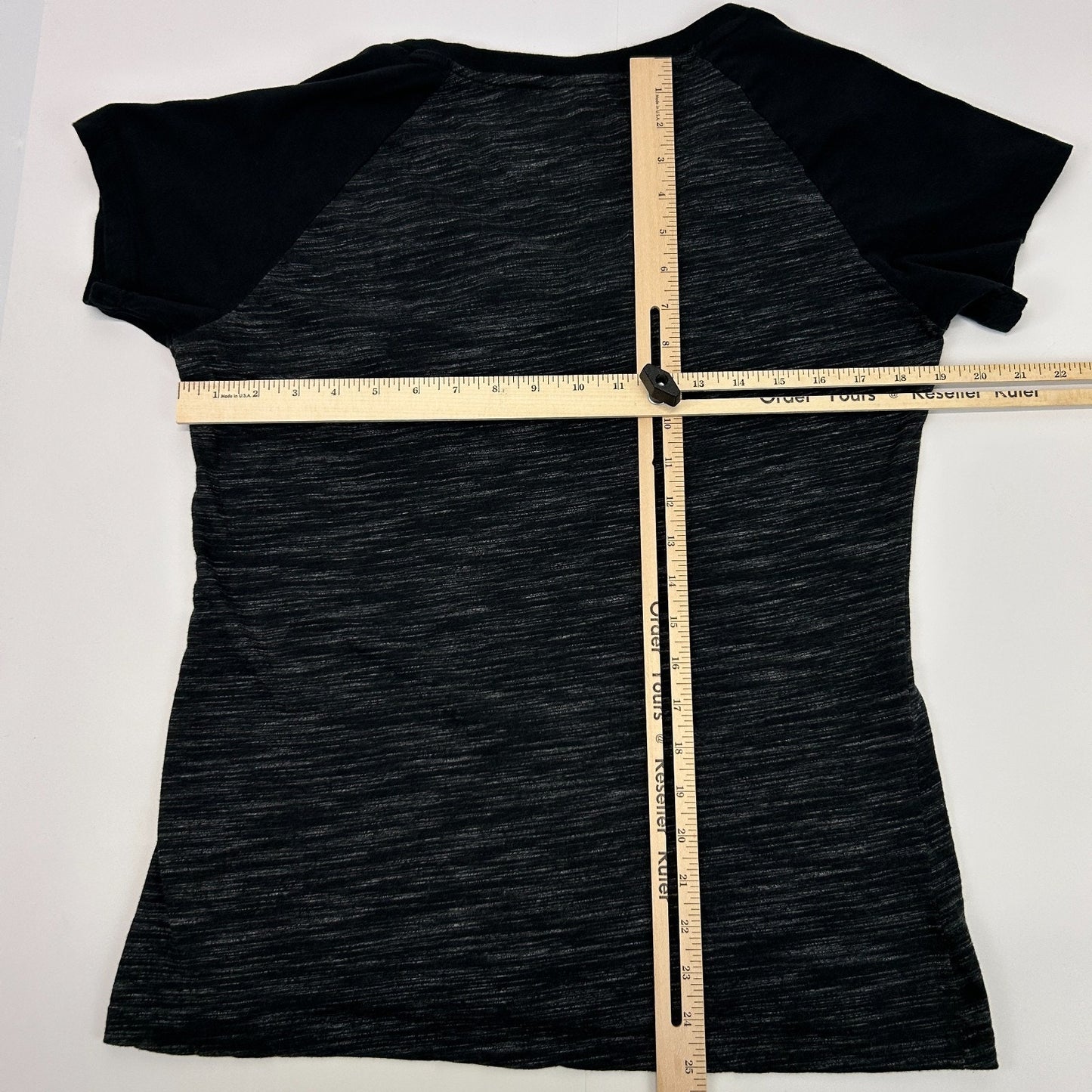 San Francisco SF Giants Womens T Shirt New Era MLB V Neck Black Tee XL X-Large