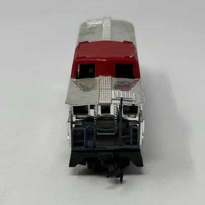 Silver Streak Caboose HO Gauge Scale Model Train Railway Railroad Tyco