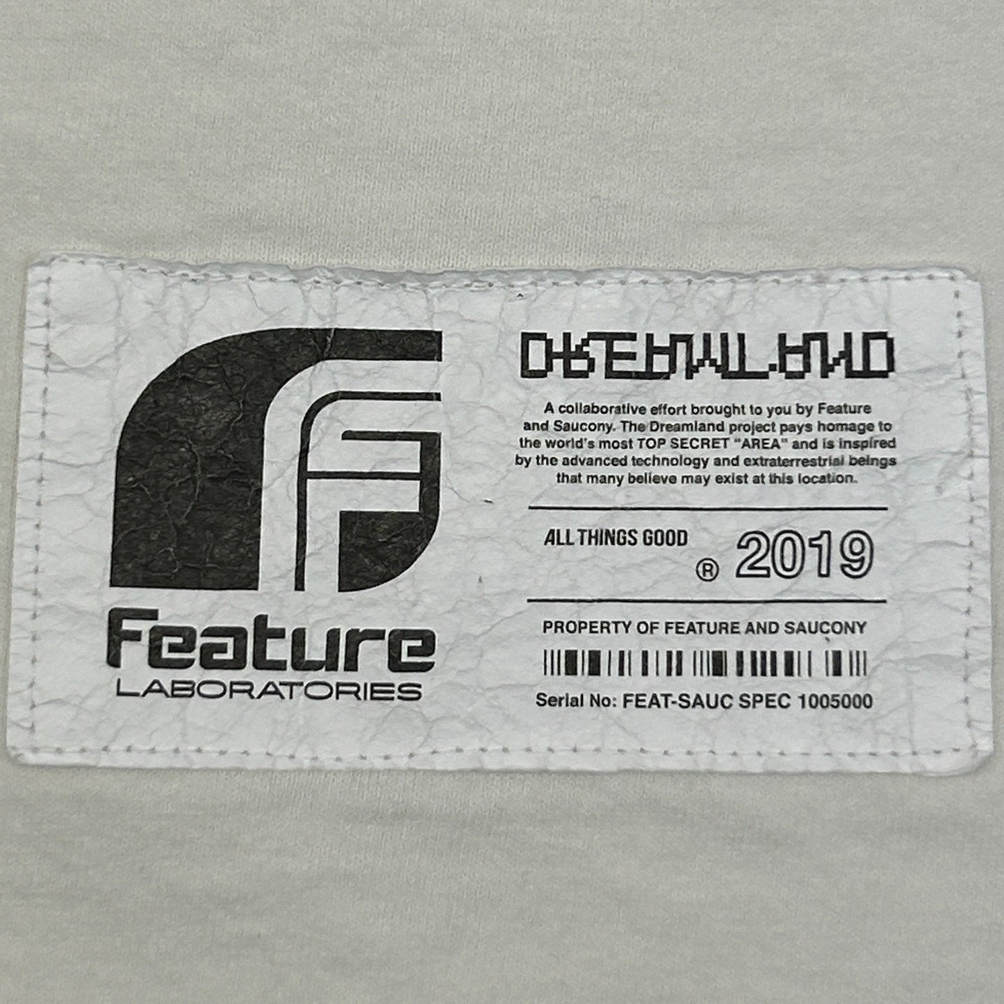 Feature x Saucony Greetings From Dreamland USA T Shirt UFO White Tee XL X-Large