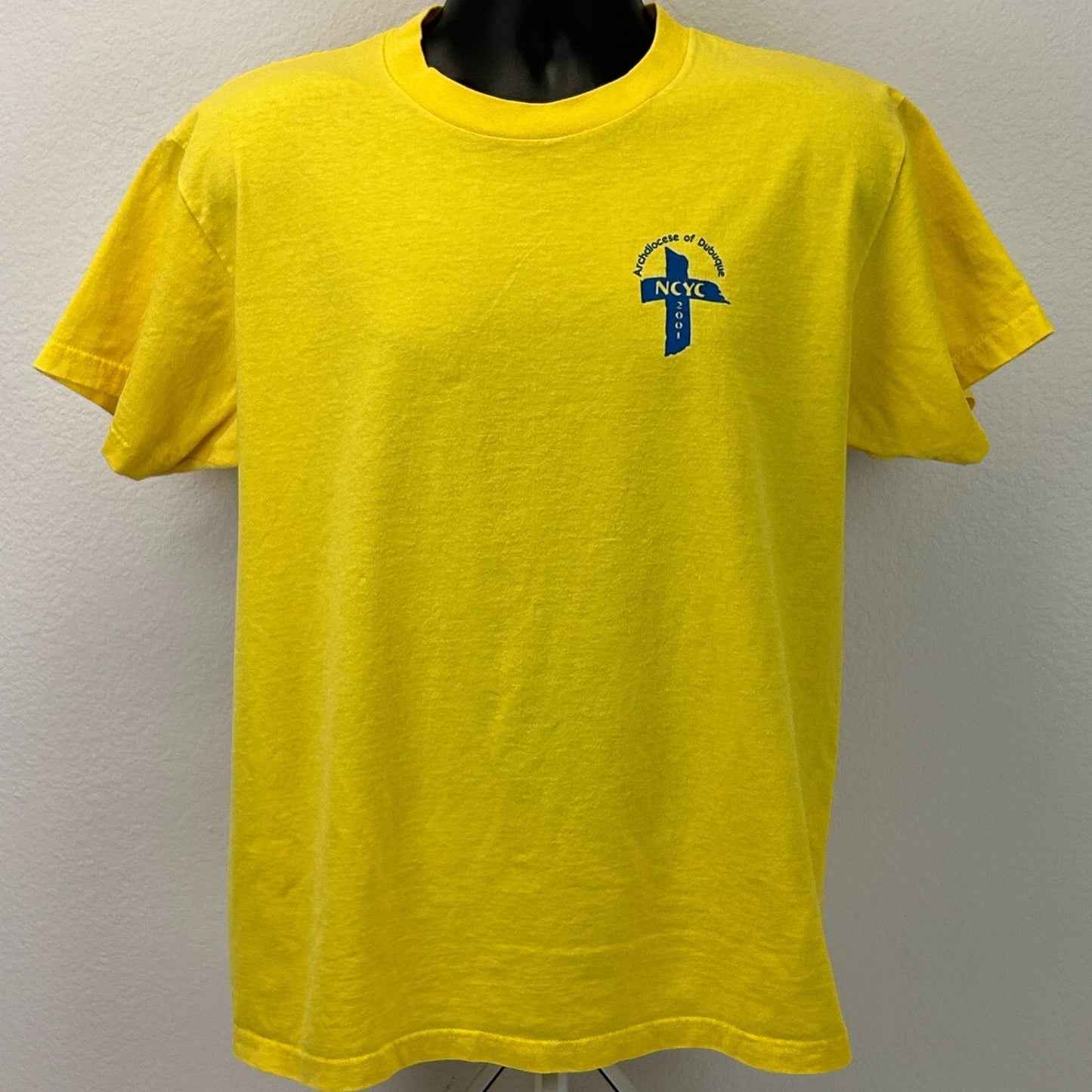 Vintage Y2Ks NYCY Archdiocese of Dubuque T Shirt Catholic Iowa Yellow L Large