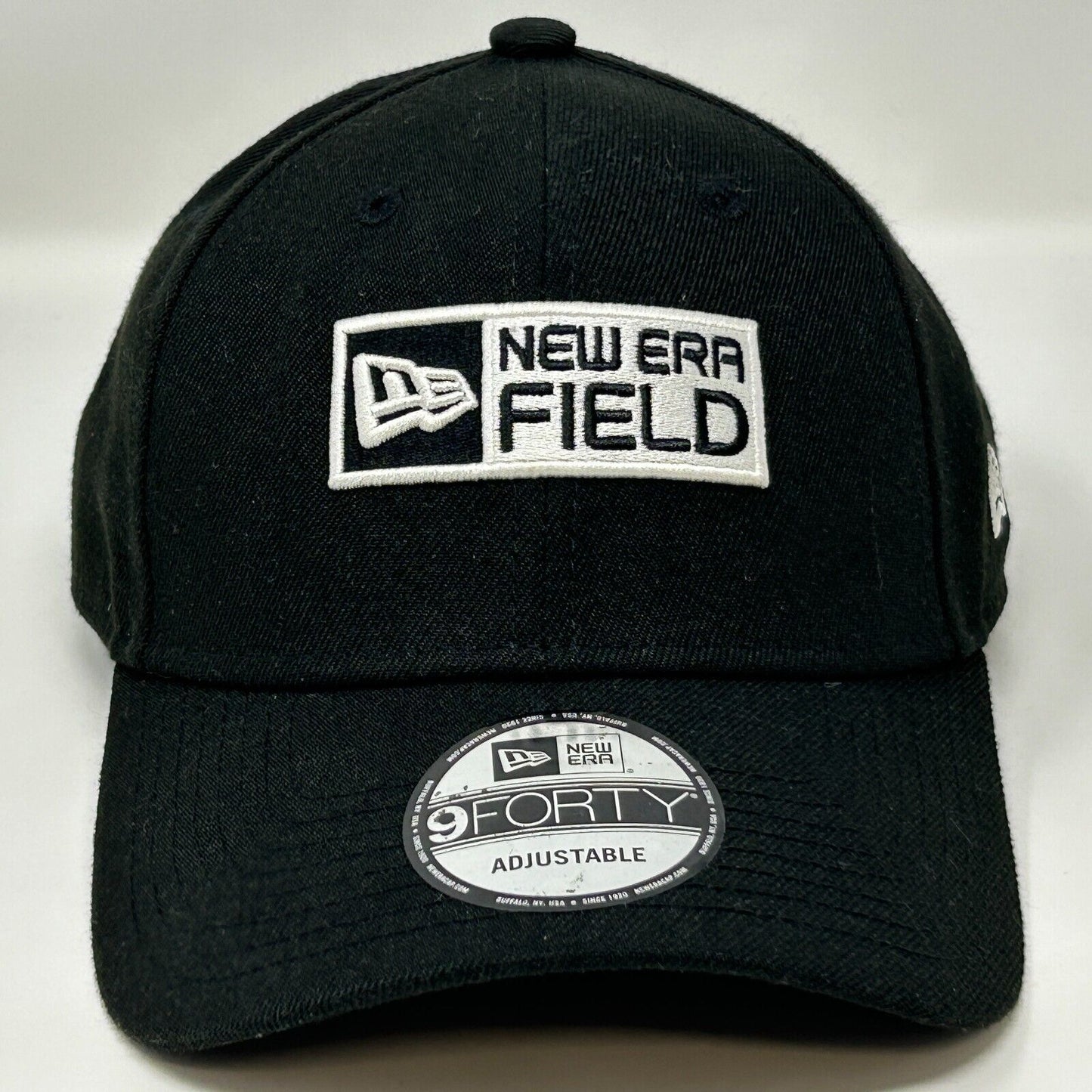 New Era Field Logo 9Forty Hat Black Unisex Strapback Six Panel Baseball Cap