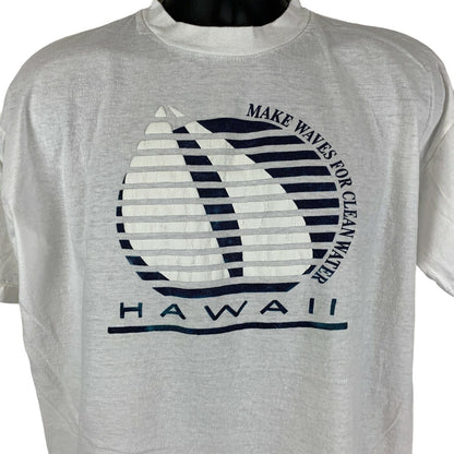 Make Waves For Clean Water Hawaii Camiseta vintage de los años 80 para hombre, color blanco