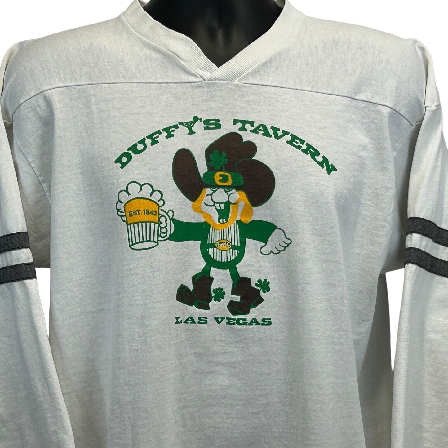 Duffys Tavern Las Vegas Football Vintage 80s T Shirt Large USA Made Mens White