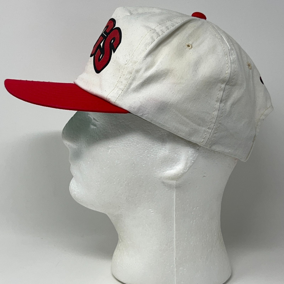 Vintage 90s Arkansas Razorbacks Hogs Hat Snapback White Red NCAA Baseball Cap