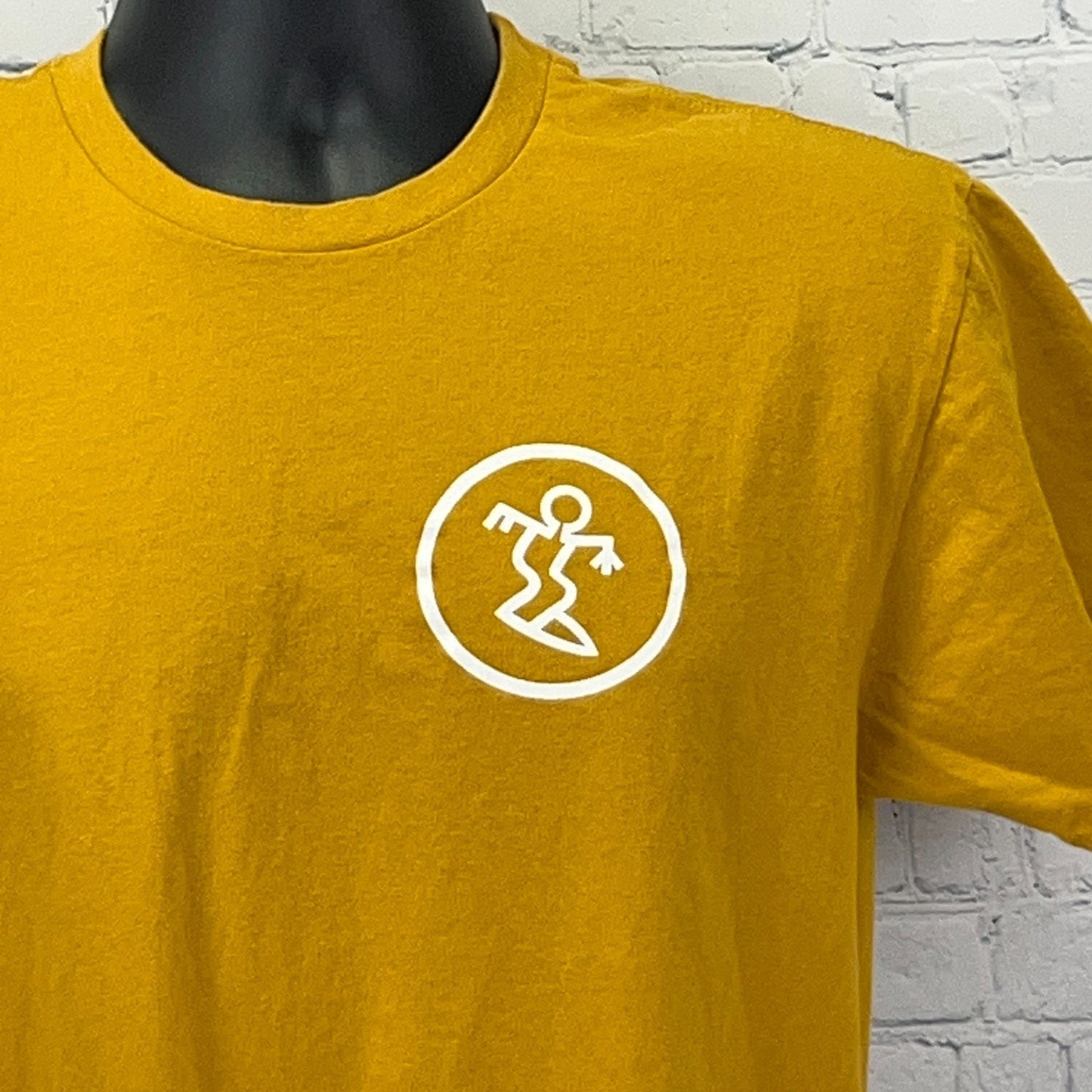 Friends of Hui O He'e Nalu T Shirt M Medium Yellow Surfer Surfing Da Hui Hawaii
