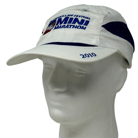 Gorra de béisbol ligera para correr One America 500 Mini Marathon, color blanco