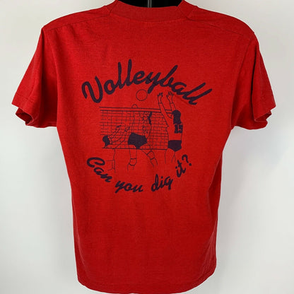 Camiseta vintage de los años 80 del campamento de voleibol de Doug Beal, de gran tamaño, ¿puedes cavarla? Fabricada en EE. UU.