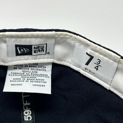 New York NY Yankees 2000 World Series Hat Baseball Cap New Era Blue Fitted 7 3/4