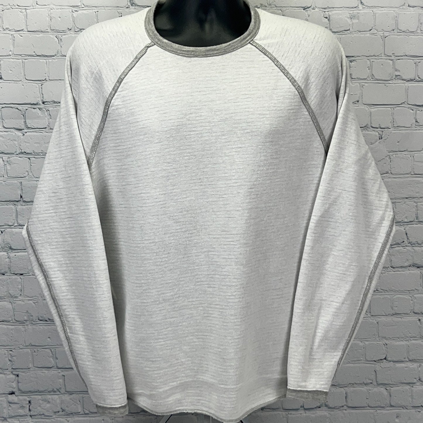 Lucky Brand Gray Label Reversible T Shirt XL X-Large White Gray Long Sleeve