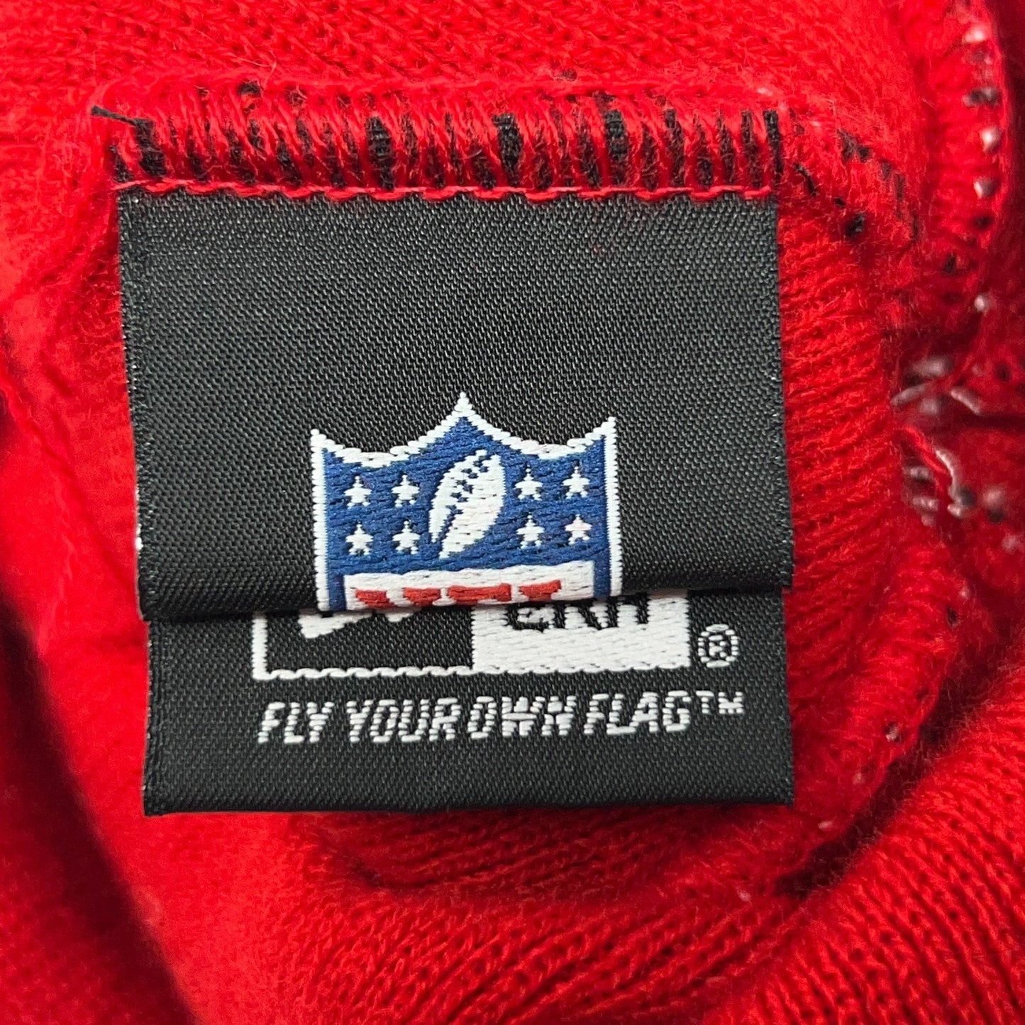 San Francisco SF 49ers Cuffed Pom Pom Beanie Toque Winter Hat NFL New Era Red