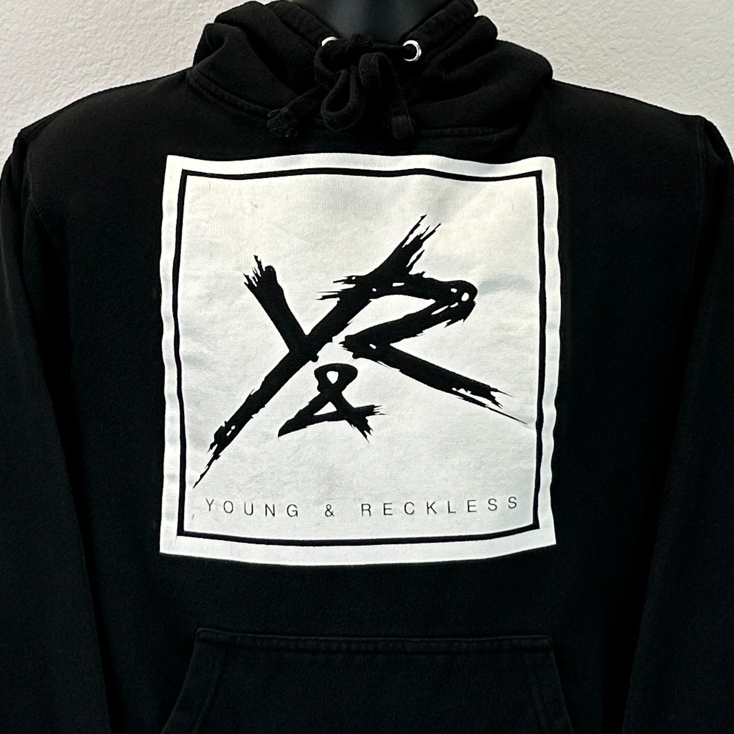 Young & Reckless YR Hoodie Hooded Sweatshirt Streetwear Logo Black S Small