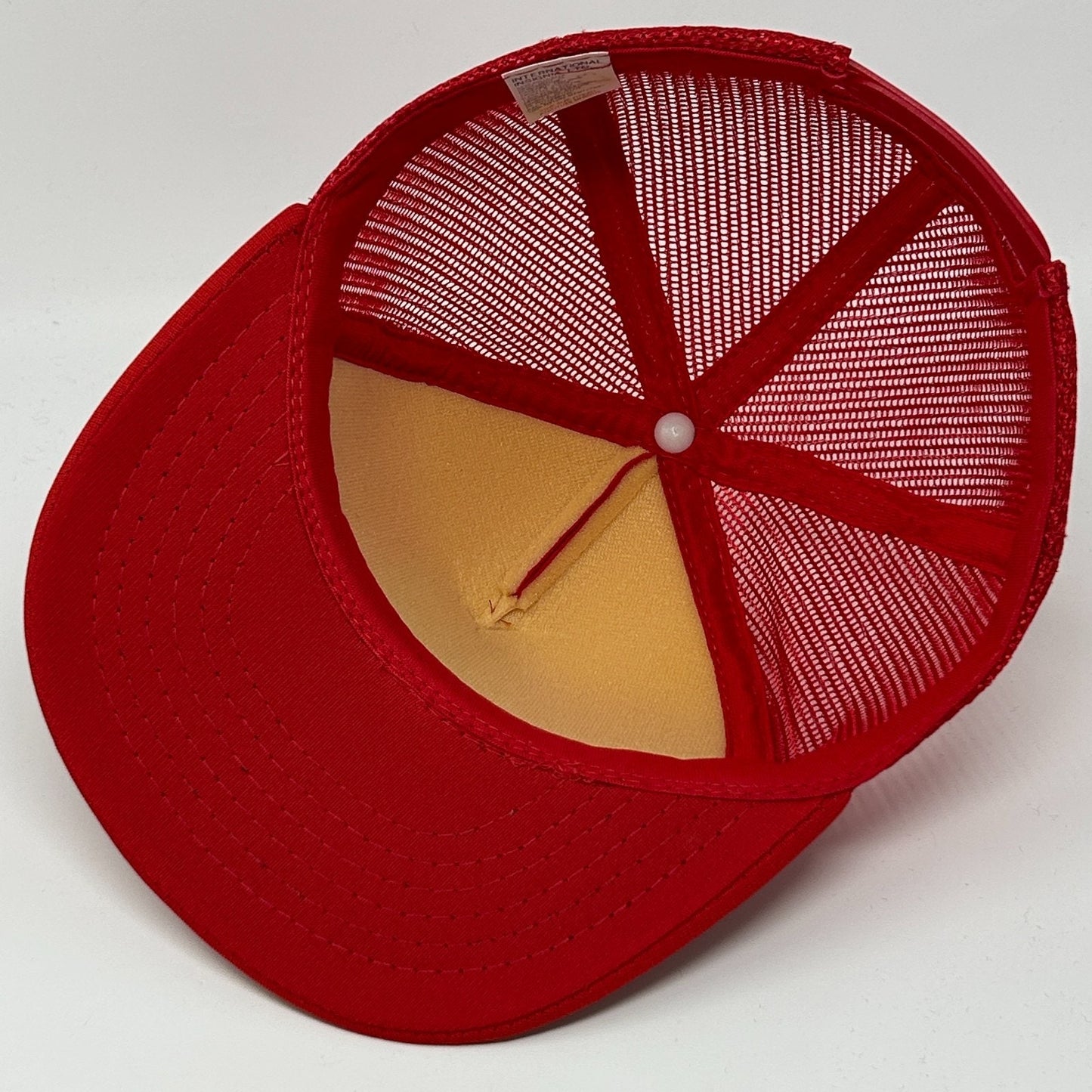 Vintage 80s Canadian Trucker Hat Baseball Cap Red Canada Maple Leaf Snapback