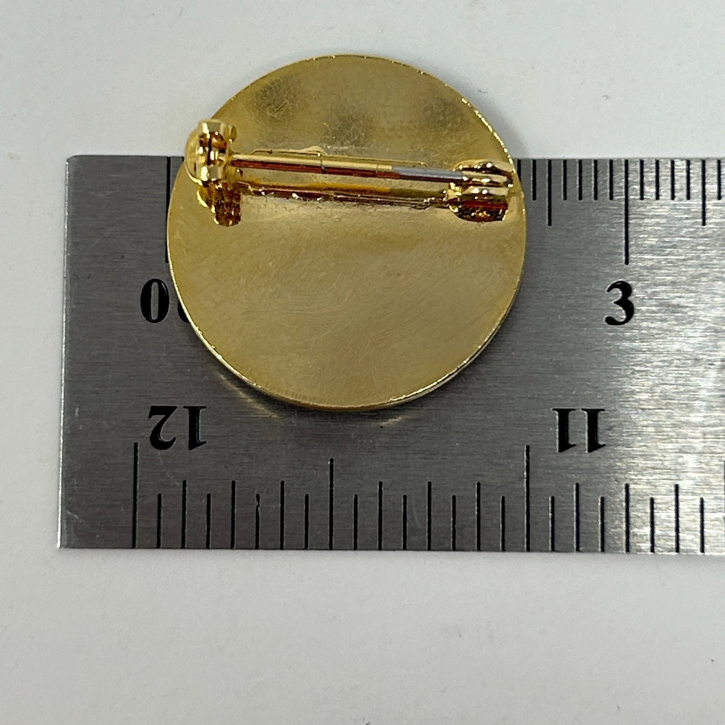 Vintage Beretta USA Hat Lapel Pin Pinback Button Guns Firearms Pistols Logo