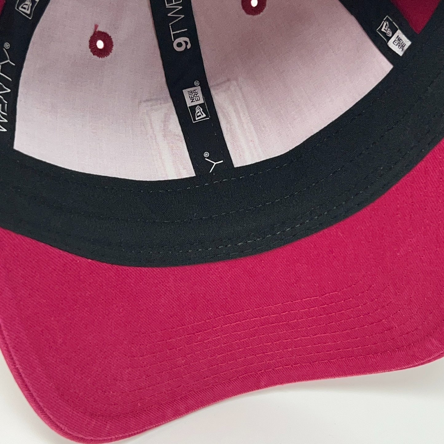 Las Vegas Golden Knights Womens Hat Baseball Cap NHL New Era Strapback Pink