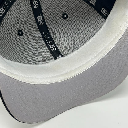 New York NY Yankees 2000 World Series Hat Baseball Cap New Era Blue Fitted 7 3/4