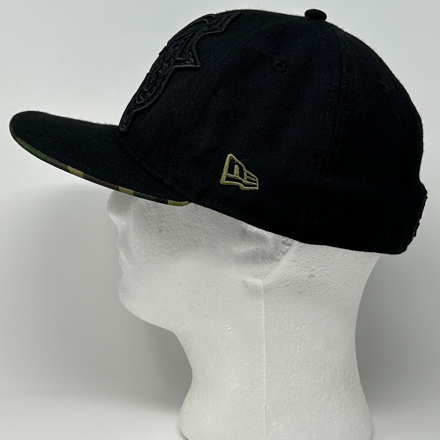 St Louis Cardinals Hat Baseball Cap Army Camouflage New Era Black Fitted 7 3/8 - Neon Vintage