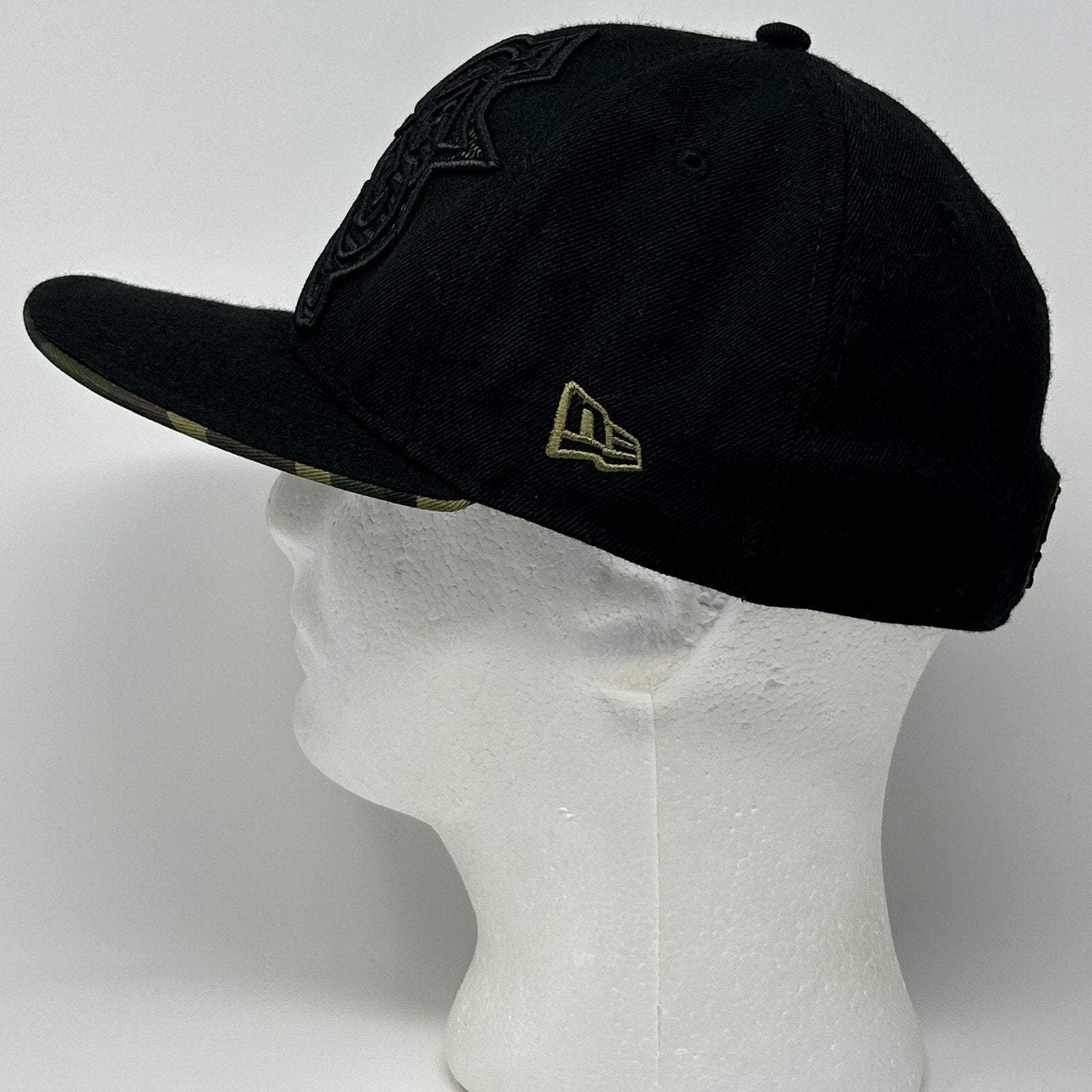 St Louis Cardinals Hat Baseball Cap Army Camouflage New Era Black Fitted 7 3/8 - Neon Vintage