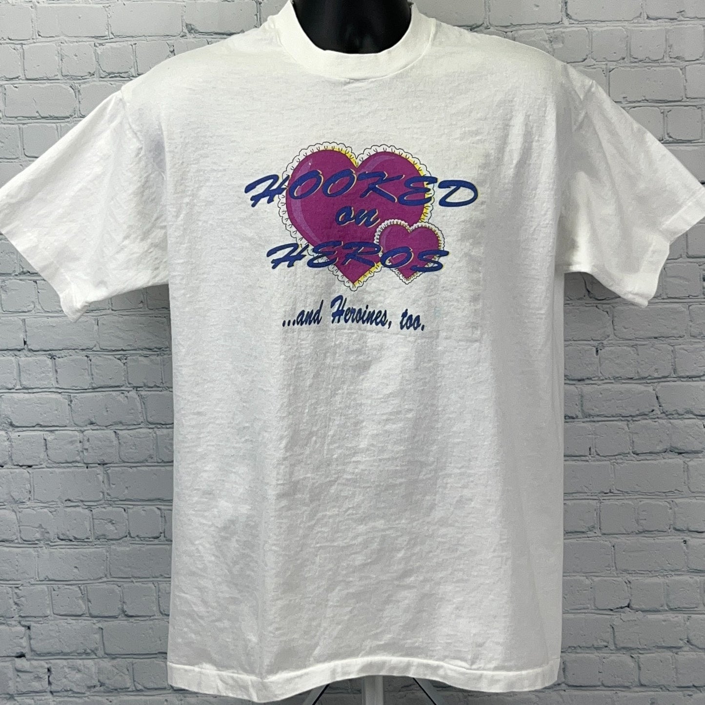 Vintage 90s Heros and Heroines Books T Shirt Bantam Loveswept USA White L Large
