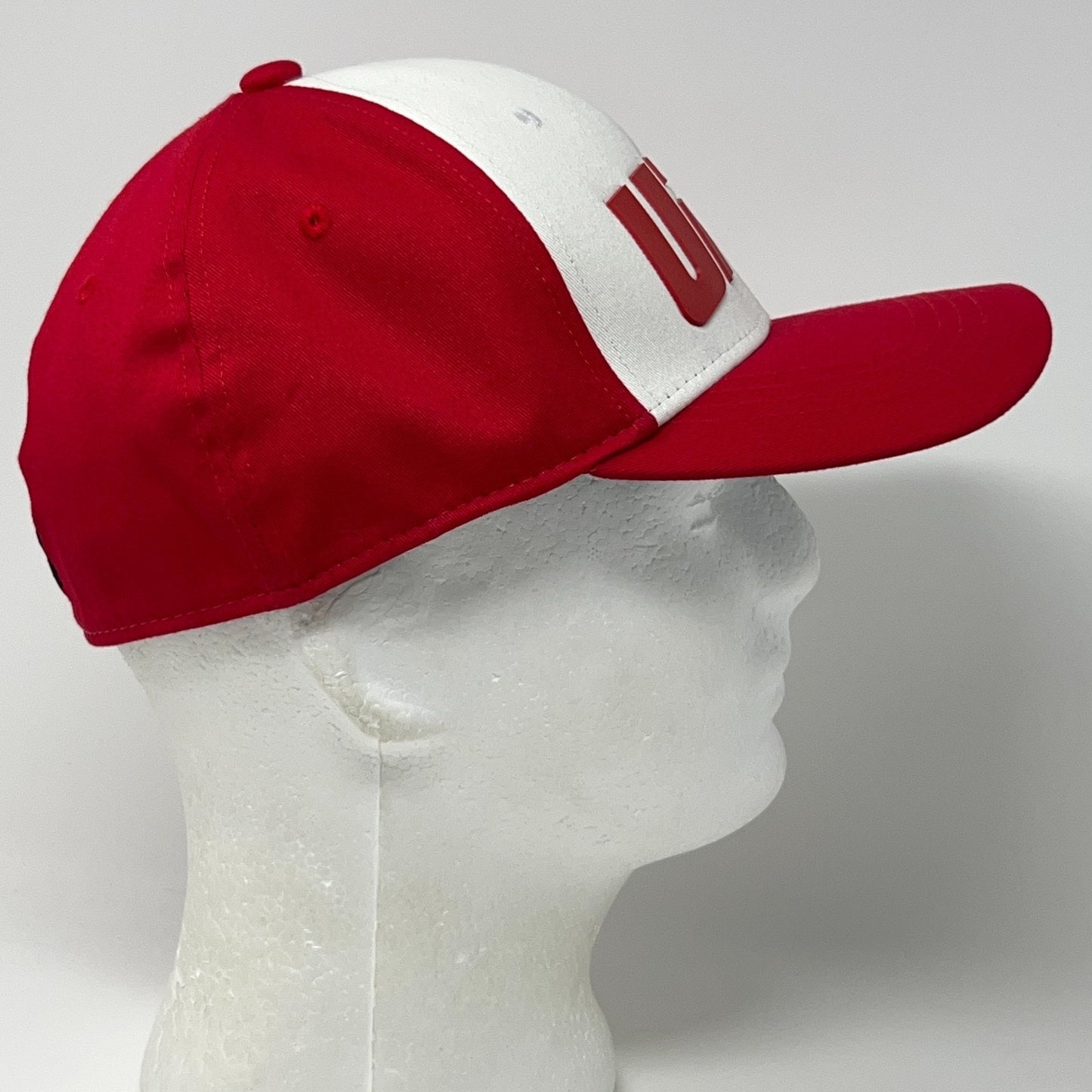 UFC Hat Baseball Cap MMA Mixed Martial Arts Official Product Red Flex Fitted S-M