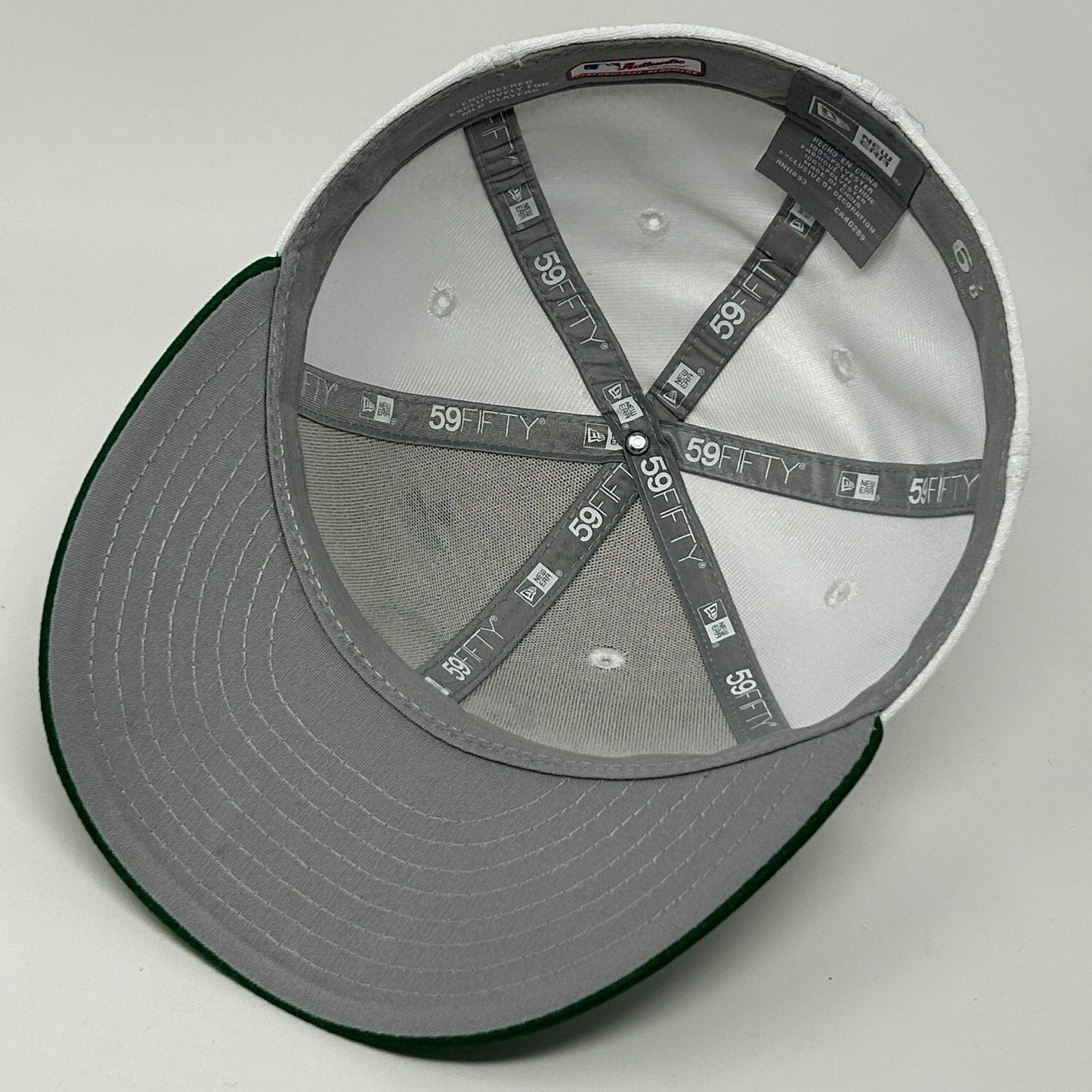 Los Angeles Dodgers St Patricks Day Hat Baseball Cap White New Era Fitted 6 7/8 - Neon Vintage