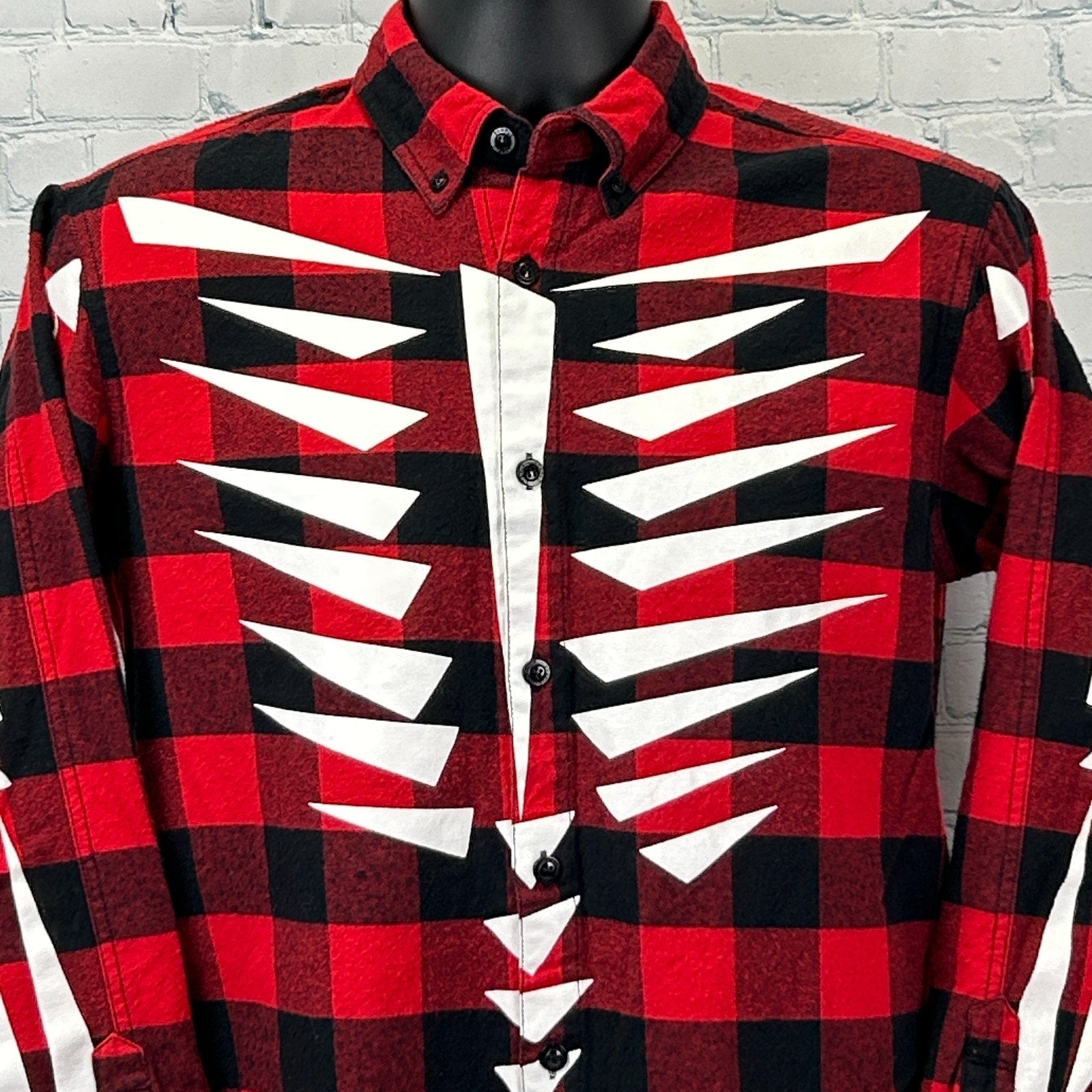 Staple Pigeon x Naturel Flannel Button Front Shirt Skeleton Plaid Red M Medium - Neon Vintage