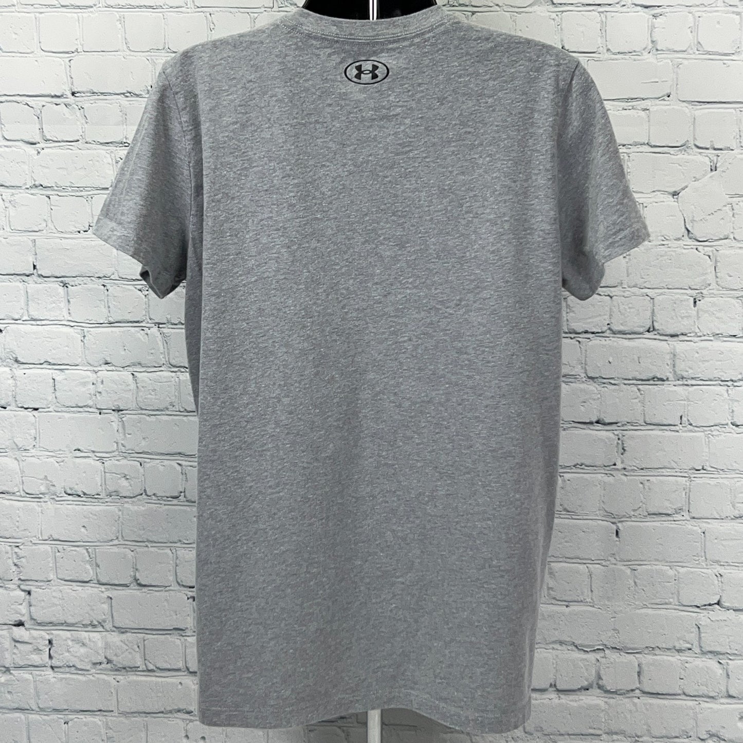 Under Armour Softball Hit the Dirt T Shirt Womens L Large Loose Fit Gray Tee