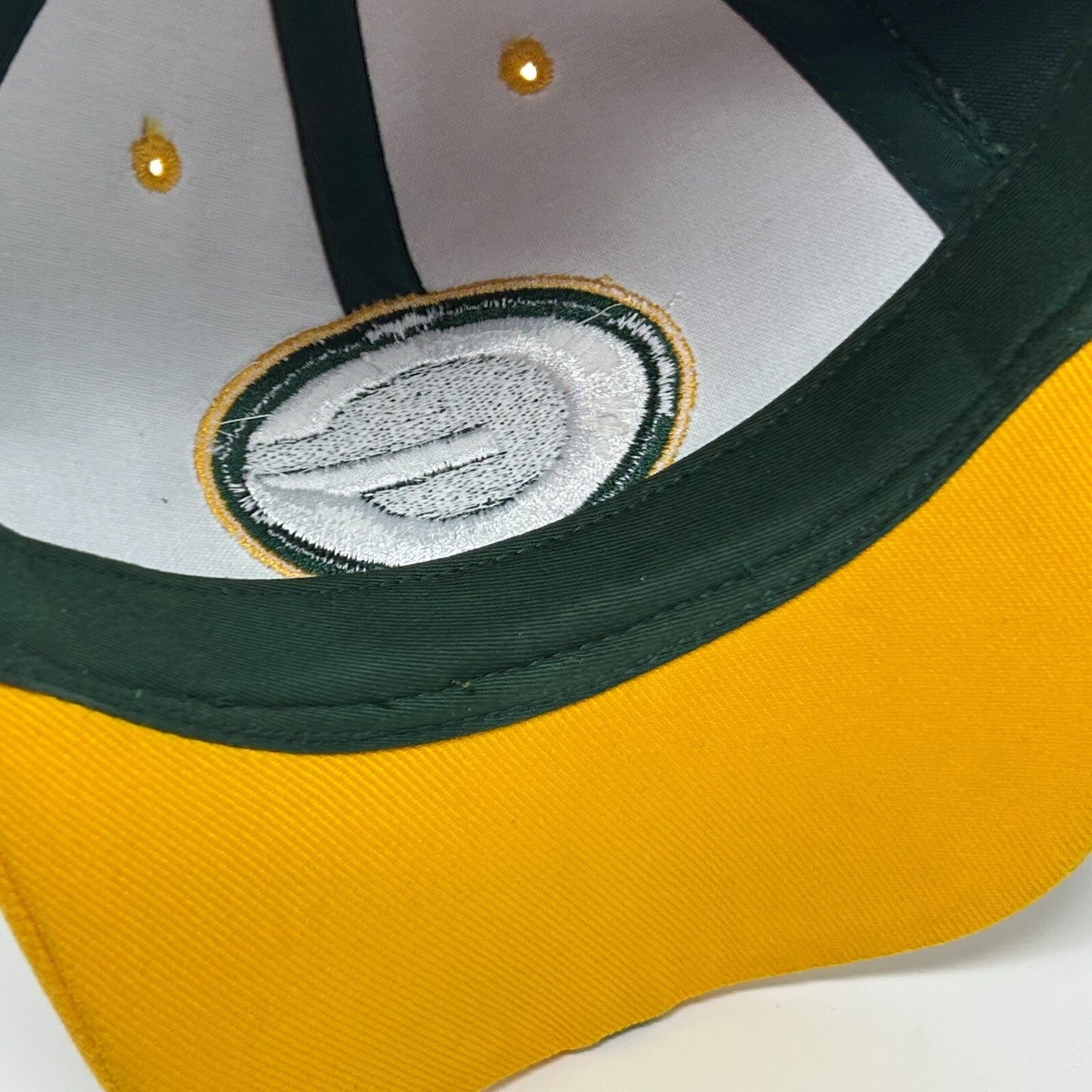 Green Bay Packers Hat Cap NFL Football 6 Panel Strapback Green