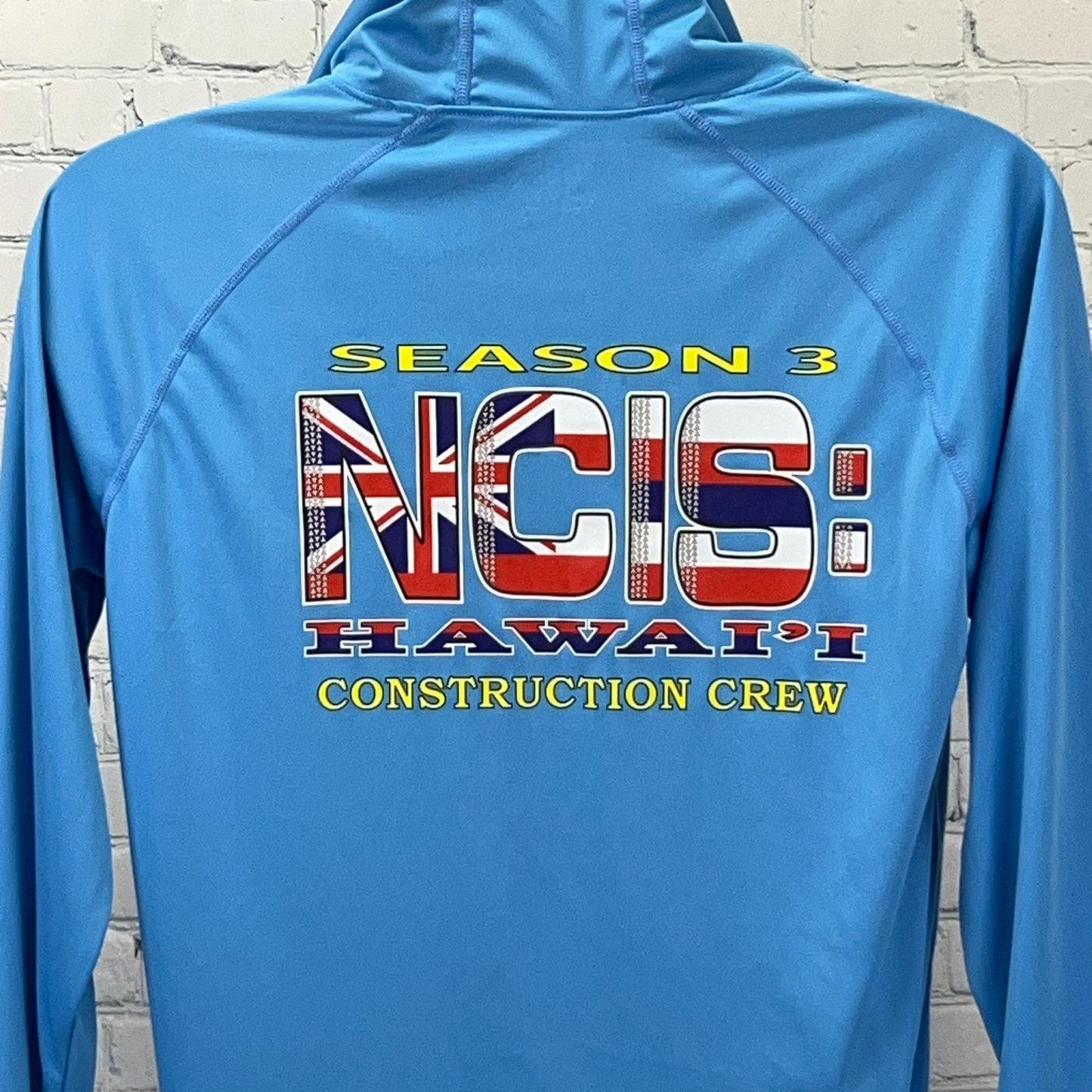 NCIS Hawaii Construction Film Crew Hooded T Shirt M Medium Blue Hoodie TV Show