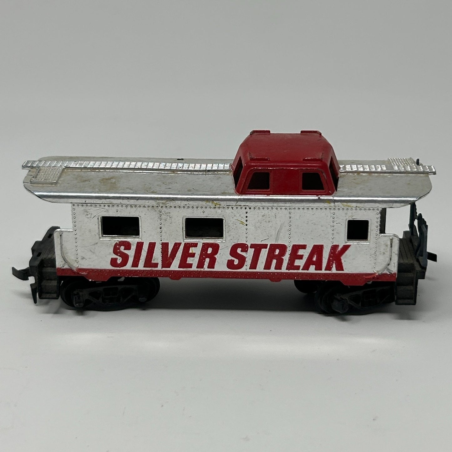 Silver Streak Caboose HO Gauge Scale Model Train Railway Railroad Tyco