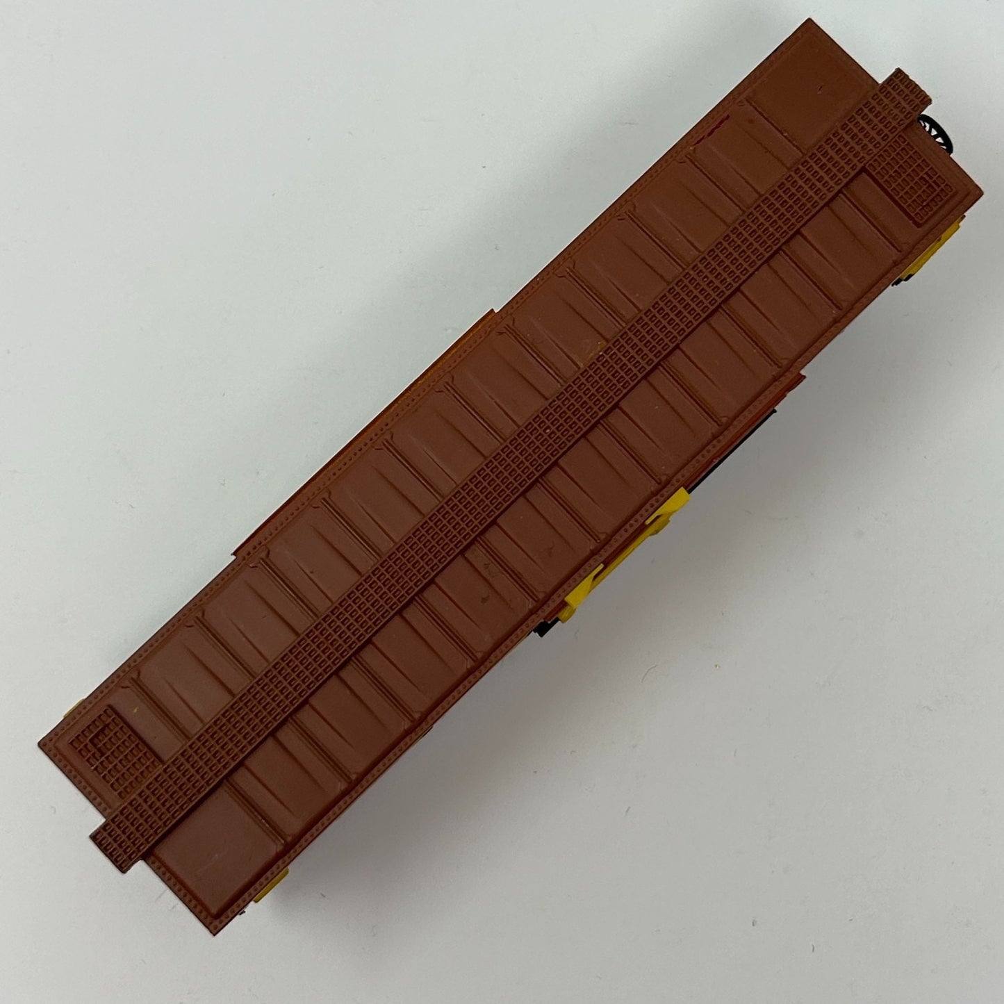 MKT The Katy HO Gauge Livestock Cattle Car Scale Model Train Life Like Yellow