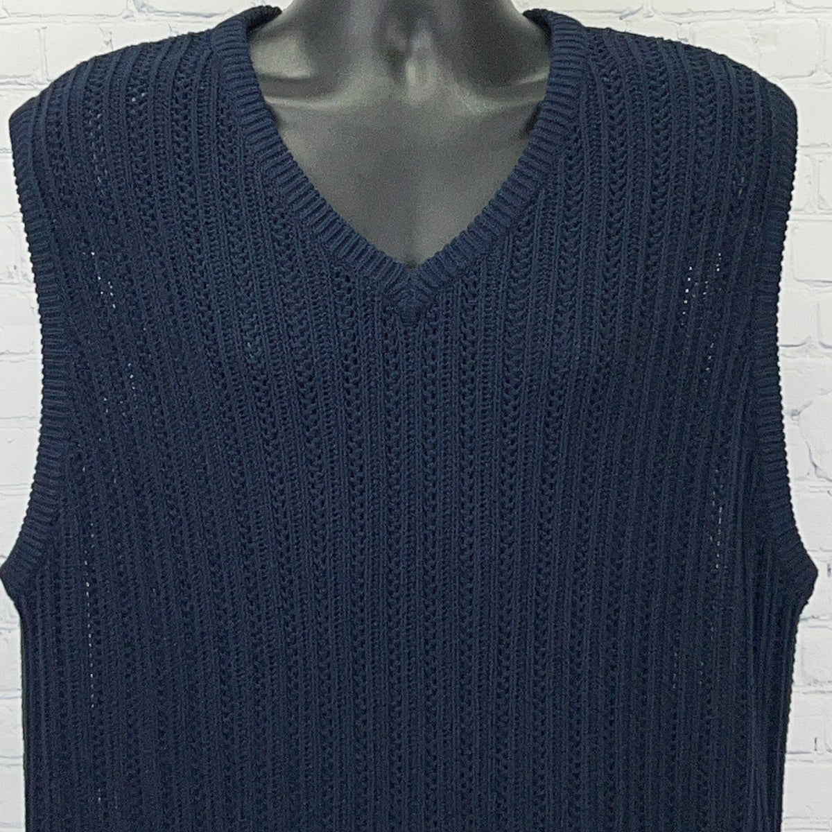 Old Navy Mens Sweater Vest XL X-Large Navy Cotton Open Knit V Neck NWT Casual
