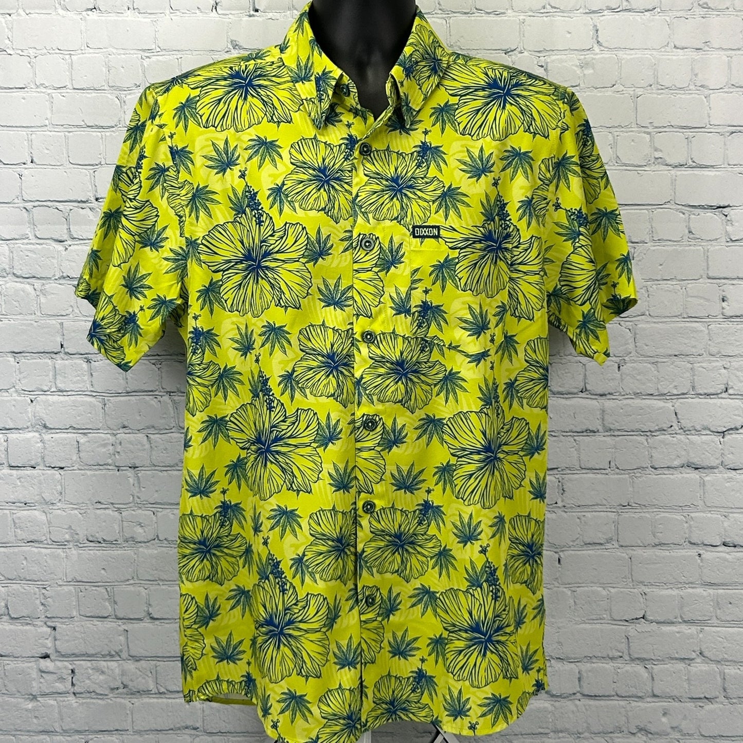 Dixxon Flannel Co Maui Waui Button Front Shirt Marijuana Pot Weed Green M Medium