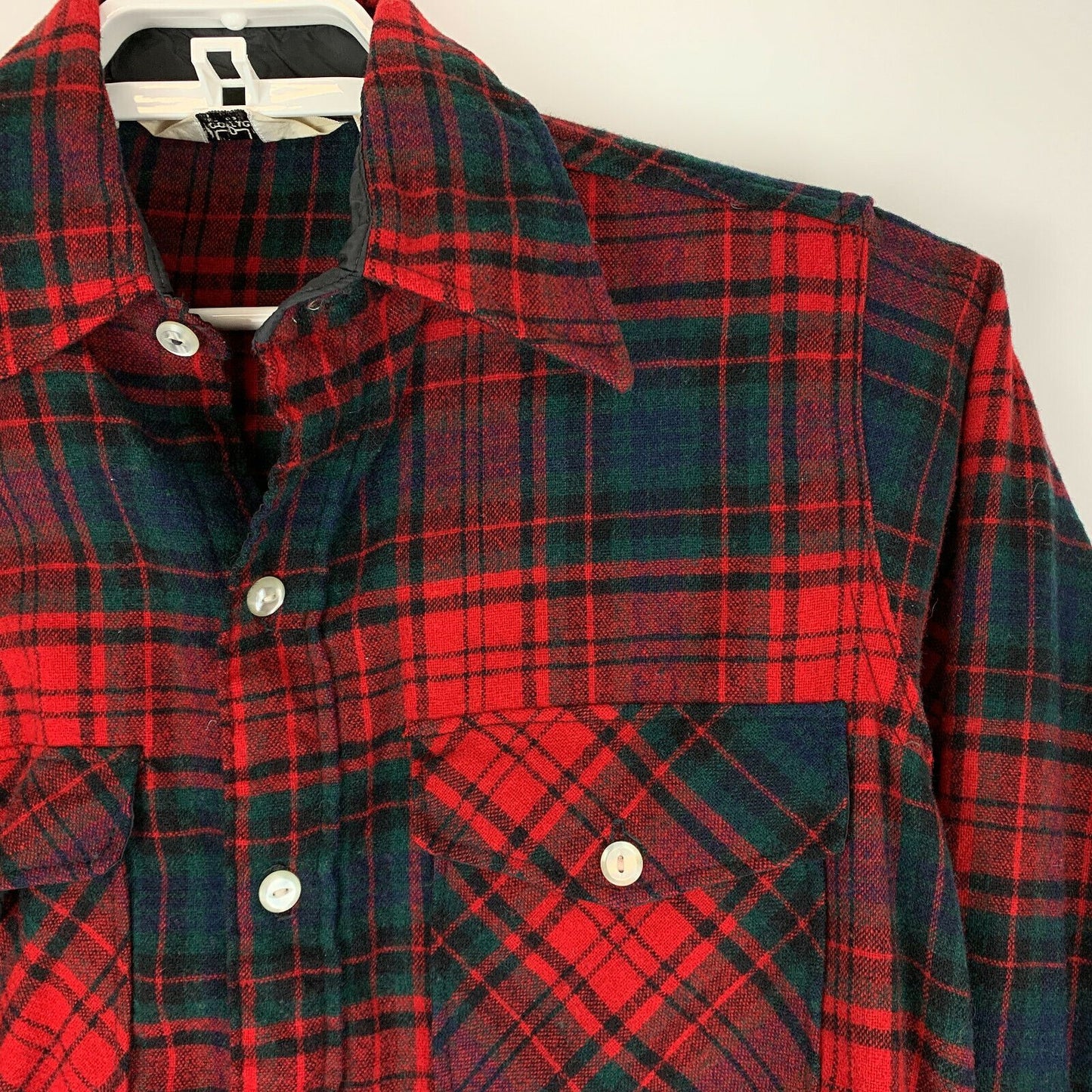 Woolrich Vintage 60s Plaid Flannel Button Front Shirt Medium Red Wool Blend