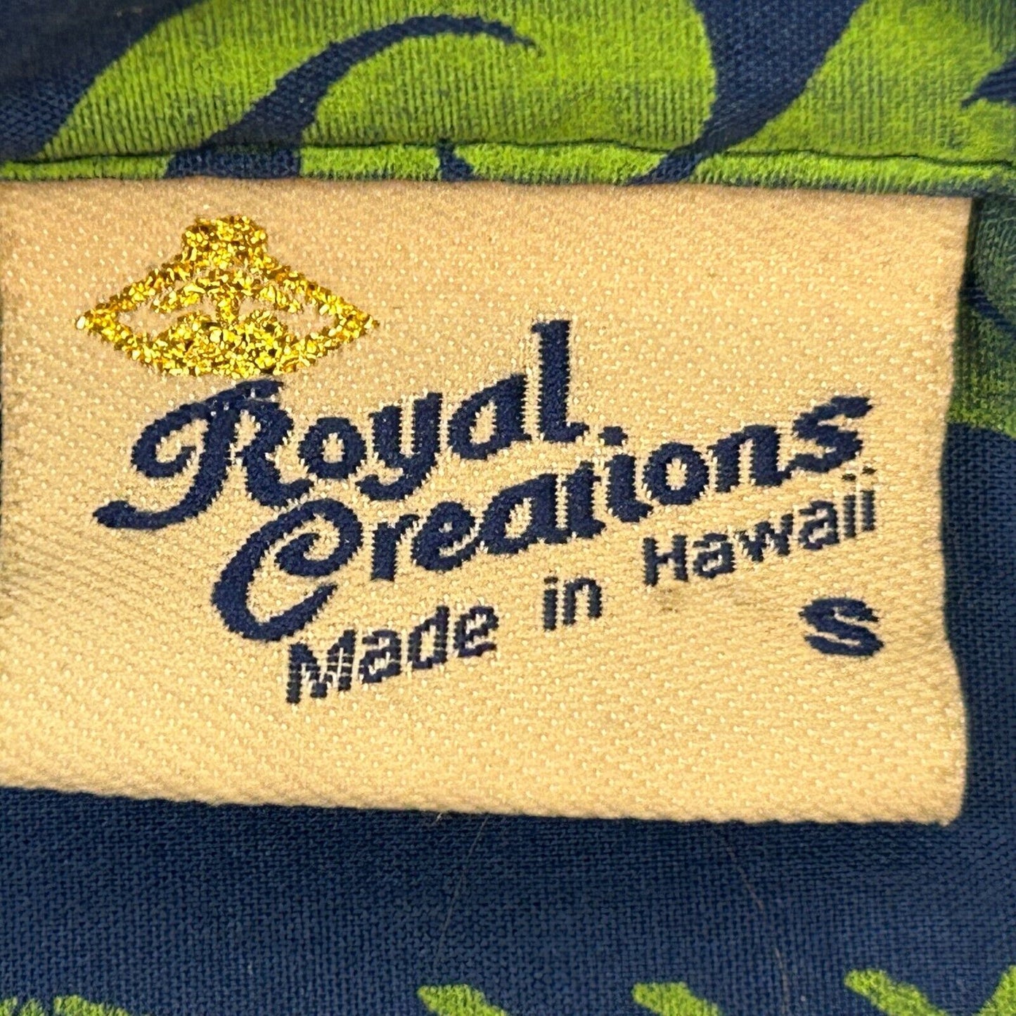 Royal Creations Vintage 90s Hawaiian Camp Shirt Sea Turtles Made In USA Small