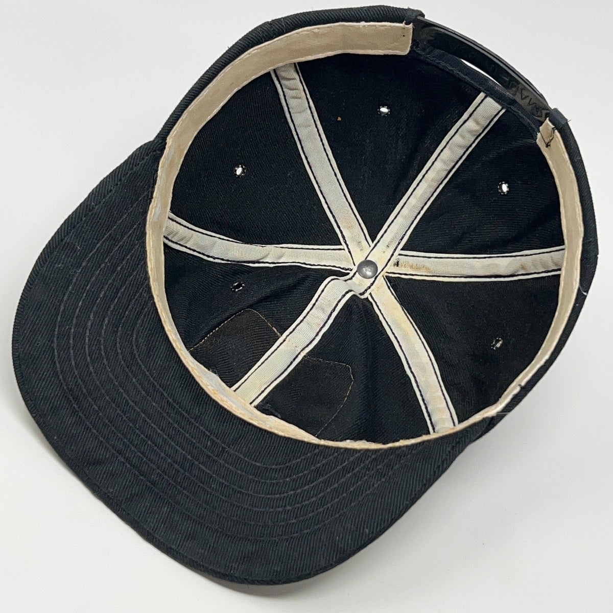 Vintage John Deere Hat Baseball Cap Black USA Made Gold Leaf Tractor Distressed