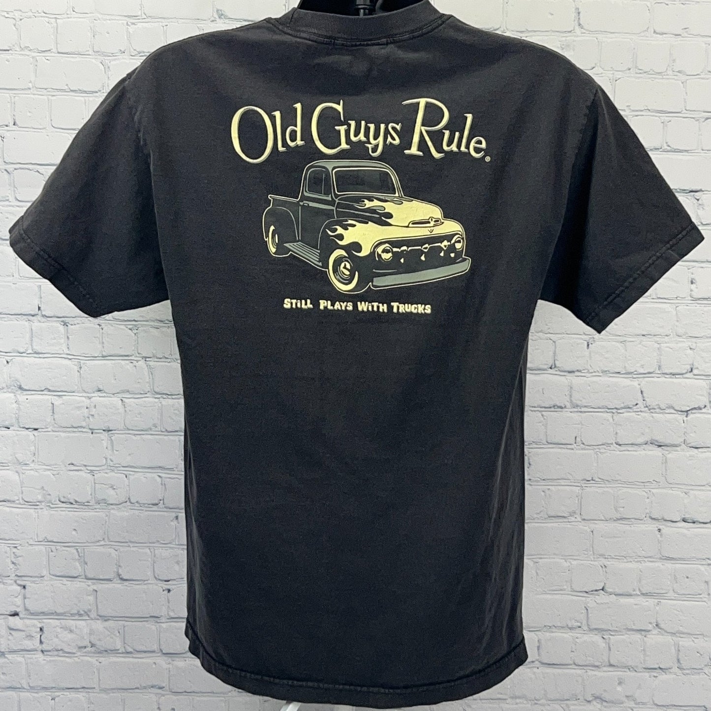 Old Guys Rule Still Plays With Trucks T Shirt L Large Black 1951-52 Ford F-1 Tee